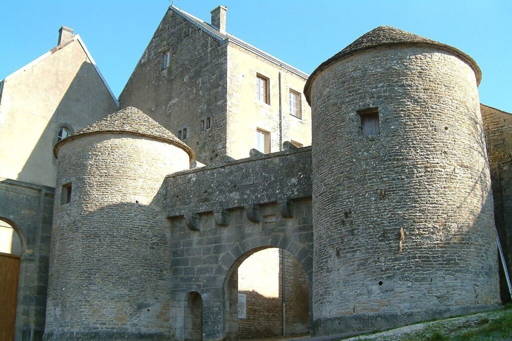 Le saviez-vous ? Ce village de Bourgogne possède un réseau de galeries souterraines que l’on peut visiter 