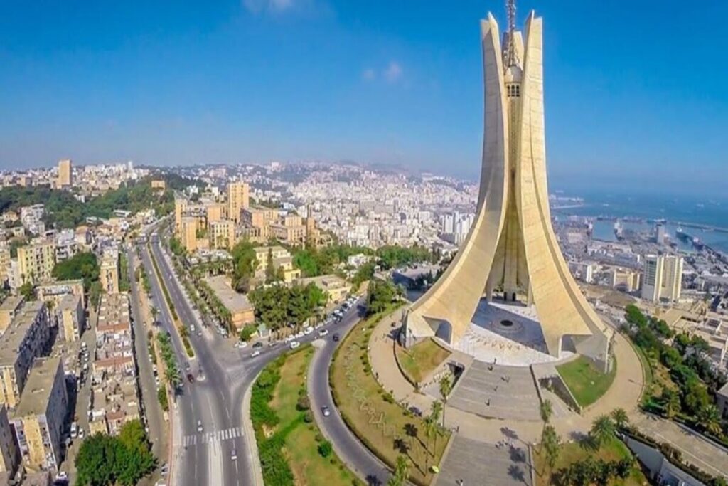 Ils se tournent tous vers cette destination du Maghreb et ce n’est ni le Maroc ni la Tunisie