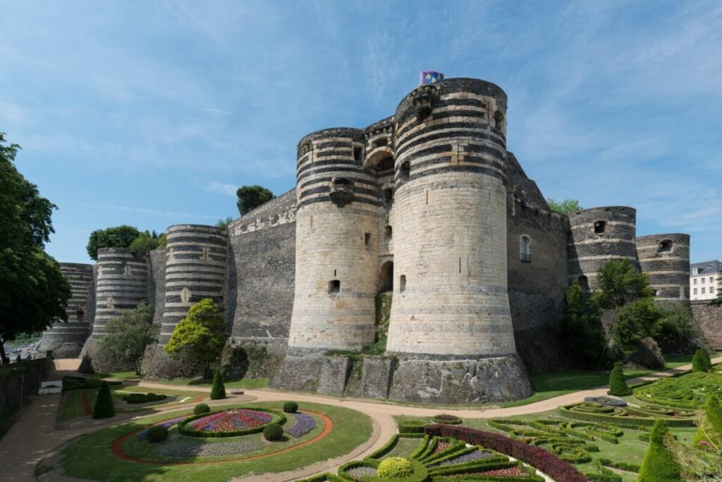 Moins réputée que Nantes, cette ville des Pays de la Loire mérite qu’on la découvre