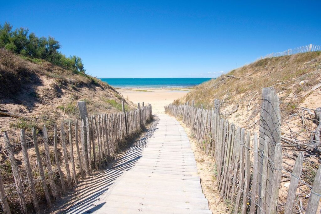 Peu de gens connaissent cette île de l’Atlantique, pourtant digne de l’Île de Ré